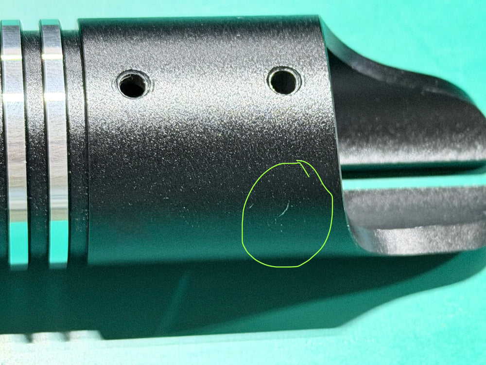 158-Customer Return -TXQ  Mando RGB Saber