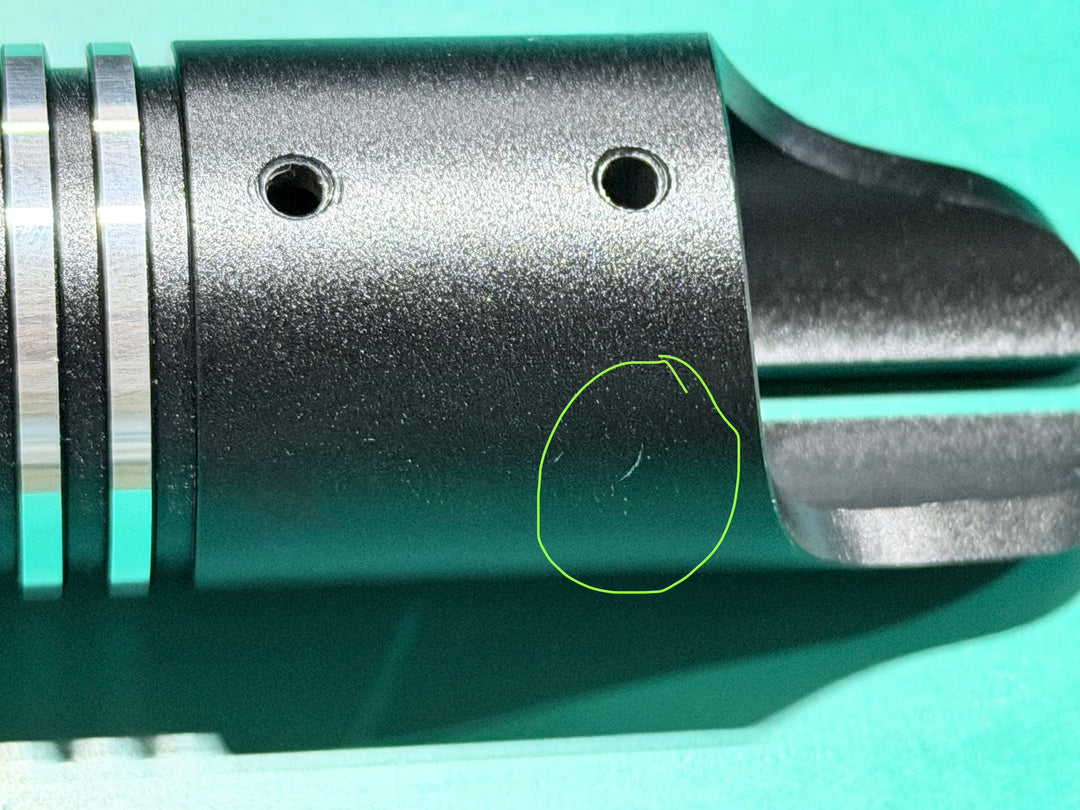 158-Customer Return -TXQ  Mando RGB Saber