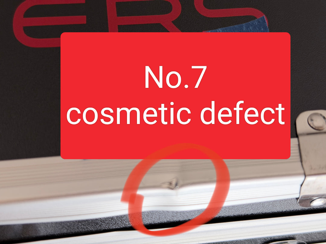 140-Cosmetic Defect --Saber Carry Box - CCSabers