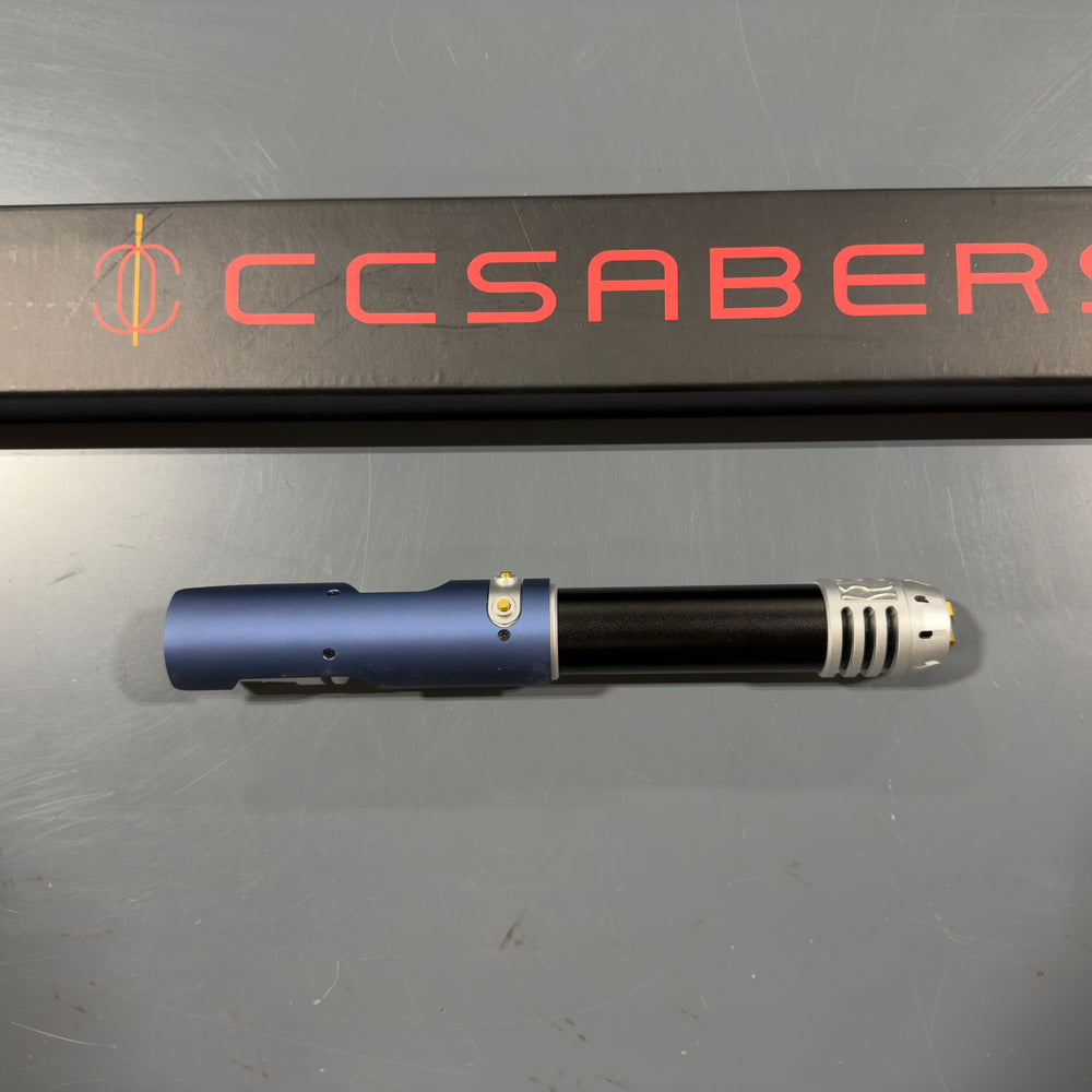 169-USED -TXQ  Relic Hunter V1 Empty Saber Hilt