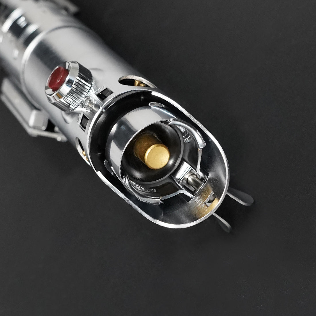 コサクラ文具 89Sabers Graflex EP7 Neopixel Lightsaber – CCSabers