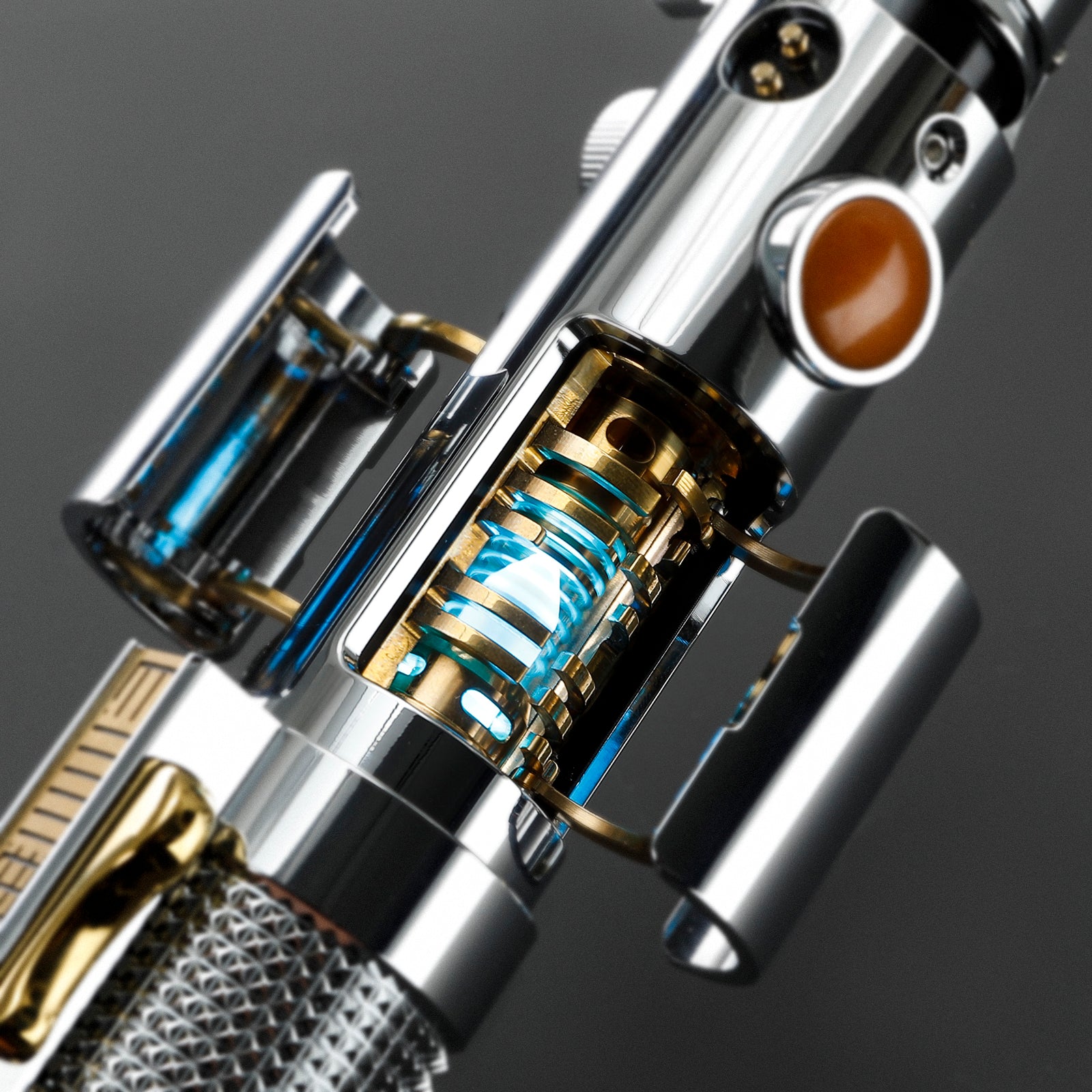 Anakin EP3 Crystal Ver. RGB/Neopixel Lightsaber - ANH Hero Saber