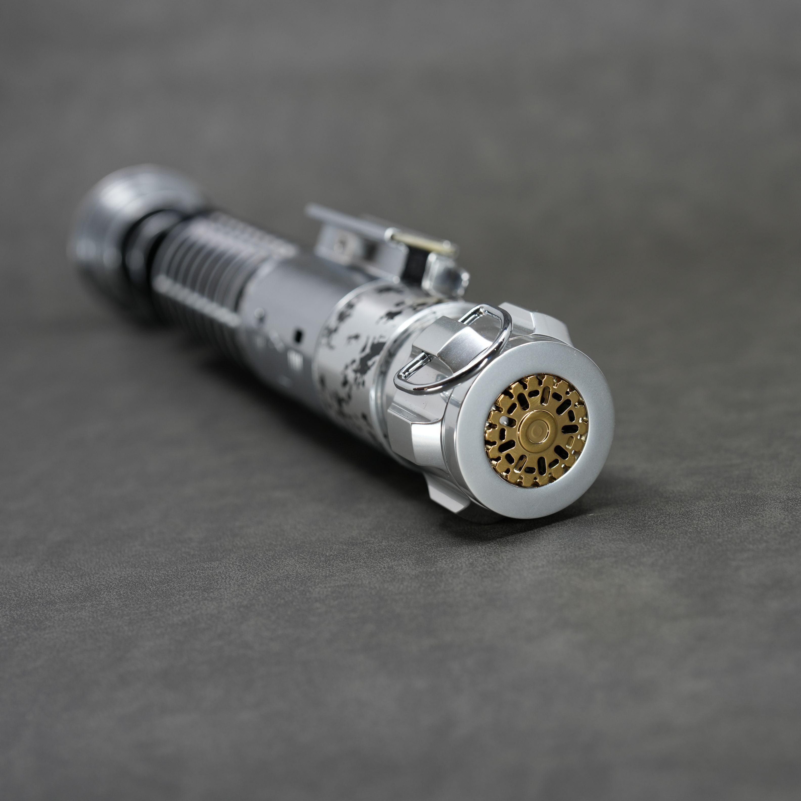 89Sabers LUKE V2 Weathered Neopixel Lightsaber – CCSabers